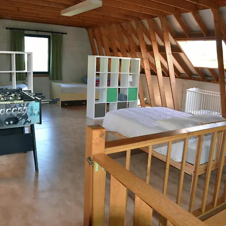 In Peaceful Setting And Large Garden Ferienhaus Genes