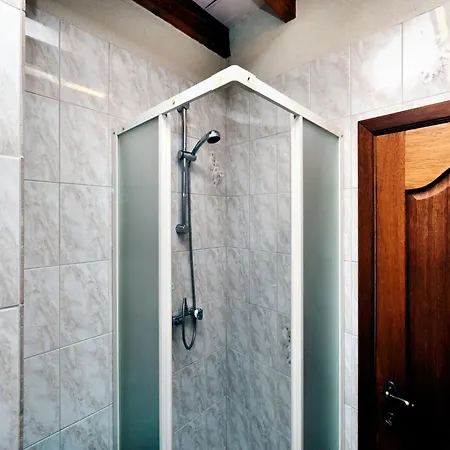 In Peaceful Setting And Large Garden Feriehus