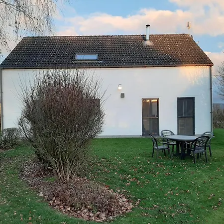 Feriehus In Peaceful Setting And Large Garden Genes