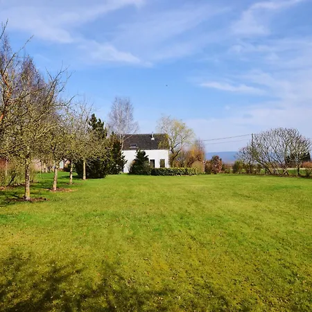 In Peaceful Setting And Large Garden Feriehus