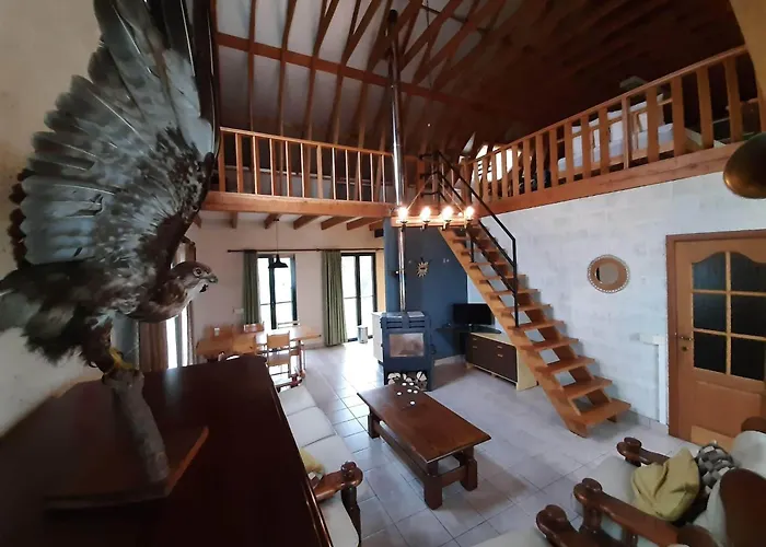 In Peaceful Setting And Large Garden *