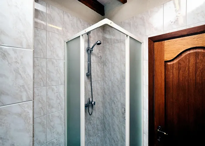 In Peaceful Setting And Large Garden Дом отдыха