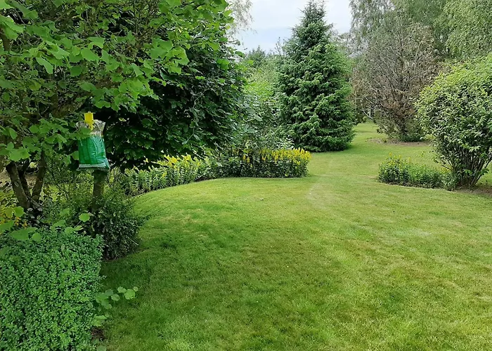 Дом отдыха In Peaceful Setting And Large Garden *